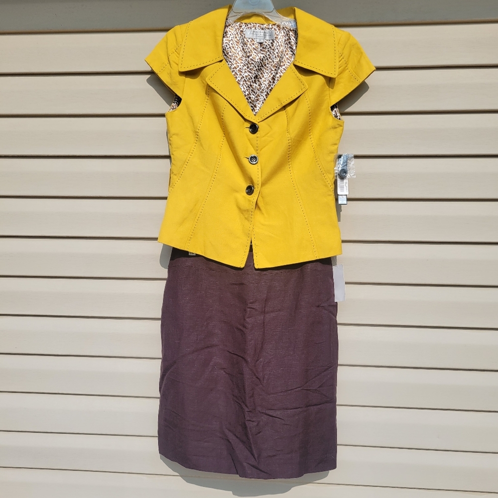 NWT Tahari Jessica Honeysuckle Brown Simply Safari Linen 2 Piece Suit size 8P